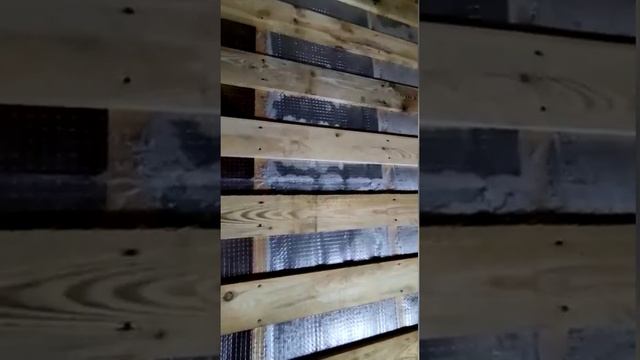 Утепление стен эковатой Эколюкс способом сухой задувки.