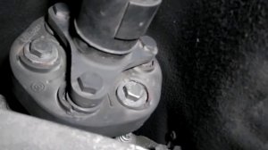 разбитая муфта карданного вала бмв