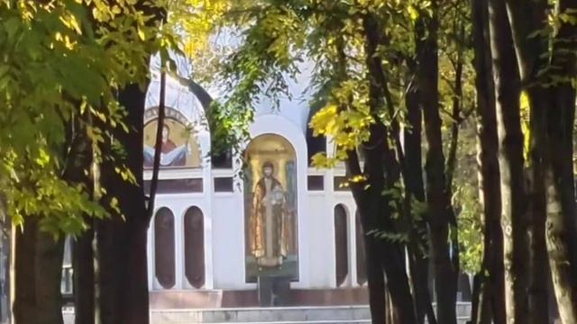 Песня о России.Музыка и стихи А. Карташова.Исполняет иерей Георгий Цветков. смотреть онлайн