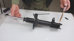 Внимание! Некачественная задняя стойка от Stellox 4214-0414-SX для Mazda Capella