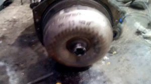 заміна сальника кпп вилочного погрущика HYSTER