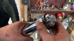 Замена сальников в вилки на мотоцикле Yamaha R1 2004. Yzf R-1 front fork full rebuild