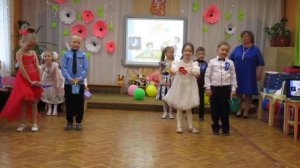 Танец песочницы на выпускном в детком саду