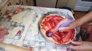 ПИРОГ-сетка ИЗ СЛОЁНОГО ТЕСТА С ВИШНЁВЫМ ПОВИДЛОМ.