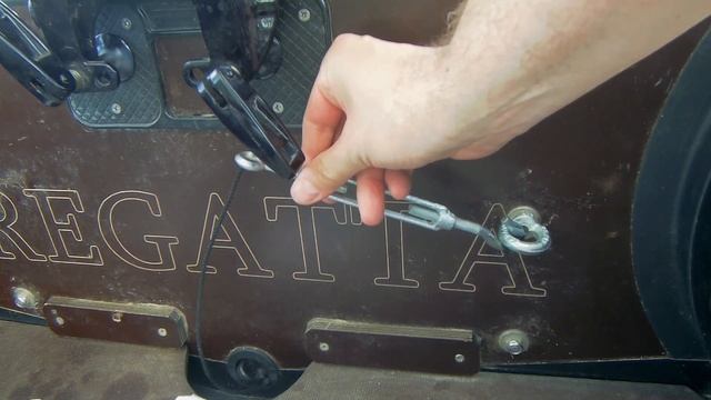 Страховка лодочного мотора на лодке ПВХ с помощью талрепов смотреть онлайн