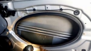Как снять стекло двери Mini R50 R52 R53 Cooper S One JCW когда оно осталось в верхнем положении .