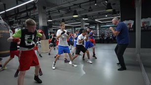 Тренировка юношеской сборной Санкт-Петербурга по боксу под руководством Рината
Тришева