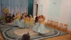 танец "ЧАРОДЕЙ - ЛИСТОПАД" муз. И.Парахневич  сл. И.Бодраченко