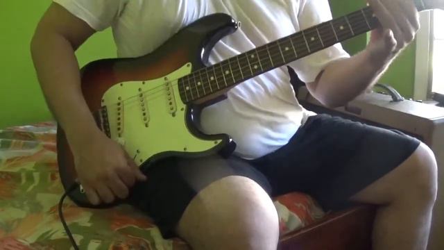 Squier Classic Vibe 60s Strat смотреть онлайн