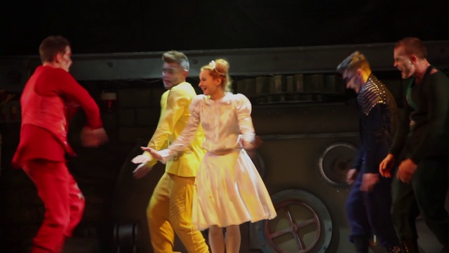 Премьера! смотреть онлайн