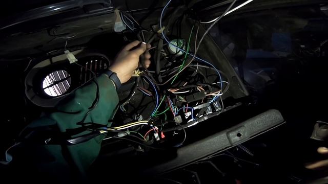 Кондёр в МТЗ. Модернизация фильтра салона. смотреть онлайн