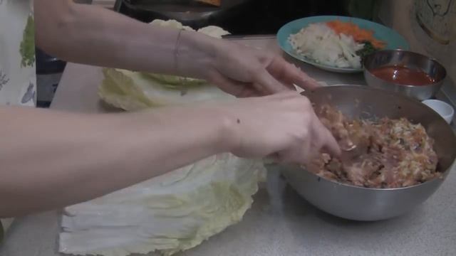 ГОЛУБЦЫ С ПЕКИНСКОЙ КАПУСТОЙ смотреть онлайн