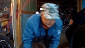 Додж караван// Сломанная стойка стабилизатора.