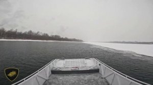 Аэролодка "Нерпа 460КД" по воде от первого лица.