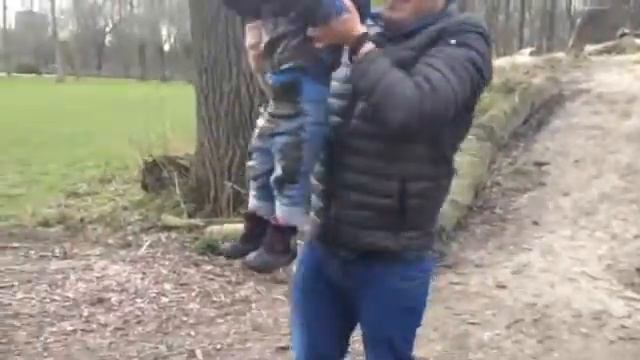 Артурка нашел нефть в Ротердаме 1г 10м смотреть онлайн