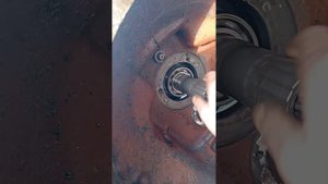 Стук в проміжутці МТЗ-80.