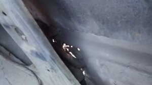 Как я избавился от воды с люка в салоне