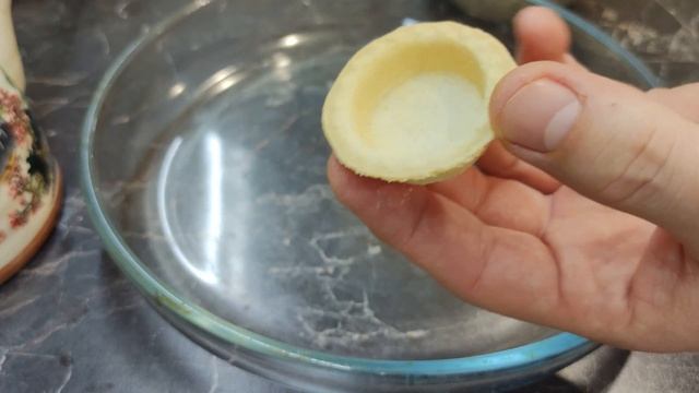 Тарталетки с начинкой. Праздничная закуска. Рецепт закуски.
