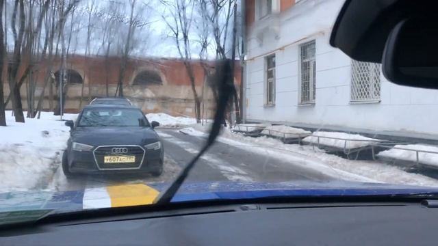 обратный клапа омывателя лобового на F7X как работает. смотреть онлайн