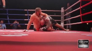 Алекс Кардо vs Джеф Монсон