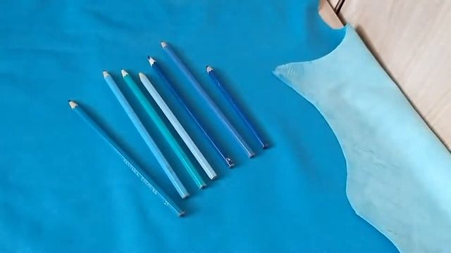 Ярко голубая тонкая овчина для пошива в наличии для продажи смотреть онлайн