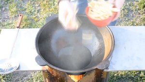 Очень вкусный картофель фри в казане