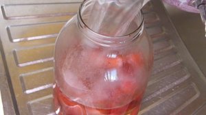 Самый БЫСТРЫЙ И ВКУСНЫЙ КОМПОТ ИЗ КЛУБНИКИ на зиму, рецепт без стерилизации, клубничный компот