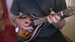 Mandolin Armenian music Ibanez M510E BS