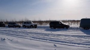 ЗИМНИЙ ВЫЕЗД НА ВНЕДОРОЖНИКАХ. 4Х4. УАЗЫ, НИВЫ 4Х4, НИВЫ ШЕВРОЛЕ, ПАТРОЛ И ДРУГИЕ, ПО СУГРОБАМ.