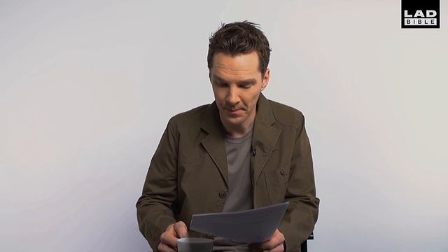 Стивен Стрэндж проходит тест по геометрии смотреть онлайн