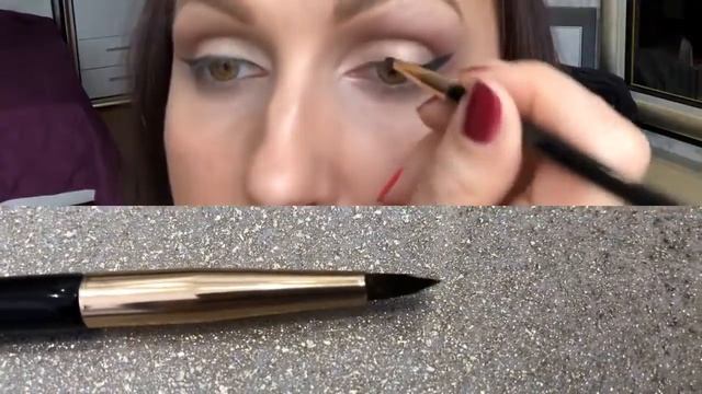 Гелевая подводка для глаз MAC и Джордани Орифлэйм Giordani Gold Как рисовать модные стрелки смотреть онлайн