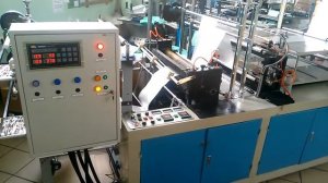 Станок для производства пакетов в рулоне