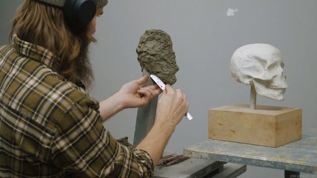 Sculpting The Skull - How To Sculpt A Portrait - Ep. 1 - Excerpt From Patreon Exclusive смотреть онлайн