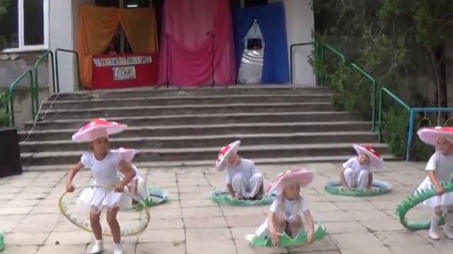 В ГОСТЯХ у СКАЗКИ... (часть 1) смотреть онлайн