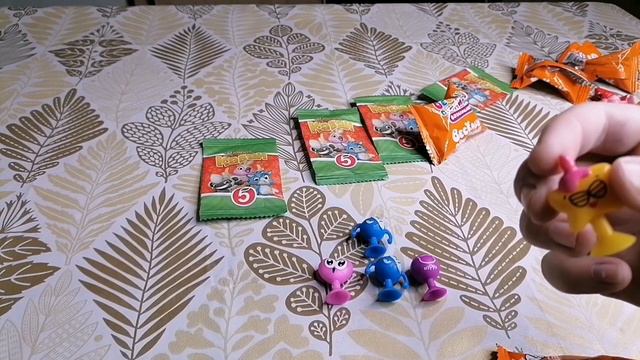 Распаковка Весёлые прилипалы и Каваи смотреть онлайн