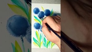 Как просто нарисовать цветы гуашью при помощи круглой кисти-губки.