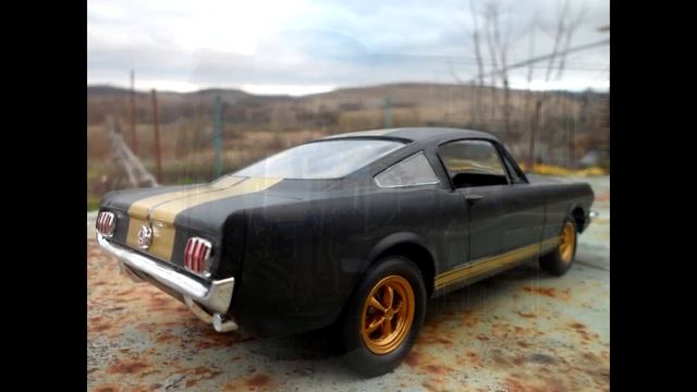 Фотоотчёт на Shelby Mustang GT 350 H от Revell Масштаб: 1/24 (стендовый моделизм) смотреть онлайн