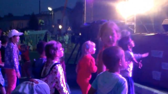 День города в Буе 8.08.2015 гр."Менделеев-парк" ч.1 смотреть онлайн