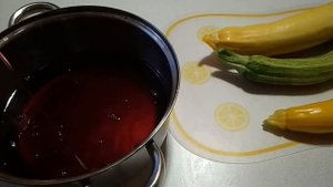 Цукаты из вишни (вишня вяленая) и цукаты из кабачка в вишневом сиропе - натуральное лакомство!