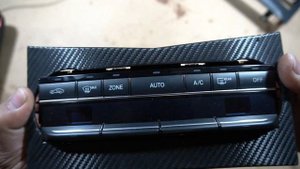 mercedes mod -w204 climate control unit -upgrade to w207 E class climate unit -AMAZING