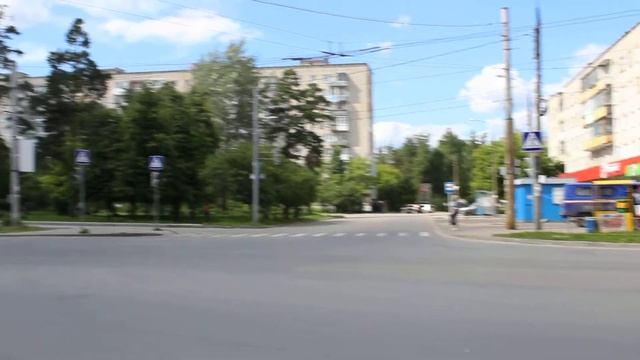 Дзержинск, улица Чапаева и площадь Гайдара (ныне площадь Маркина), 29.06.2017 смотреть онлайн