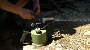 Как не нужно разжигать паяльную лампу