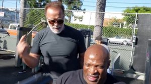 Совместная тренировка АРНОЛЬДА и РОННИ. Легенды бодибилдинга