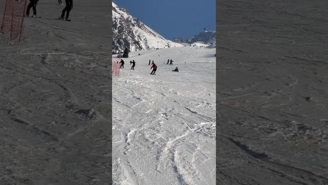 Ski resort Shymbulak. Almaty. Kazakhstan. Mountains. Горнолыжный курорт Шымбулак. Алматы. Наши горы