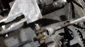 Педаль сцепления с тяговым приводом на минипогрузчик/минитрактор 4×4.