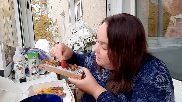 Непонятное настроение 🙃 Не сняла, значит не было? 😉 Хотите трЭша? смотреть онлайн