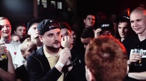 Майти Ди 3 раунда ПРОТИВ Эдика Кингсты ( Versus ПРОТИВ SlovoSPB)