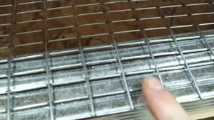 Брудер для цыплят, ч. 2.Сетчатый пол на металлическом профиле.