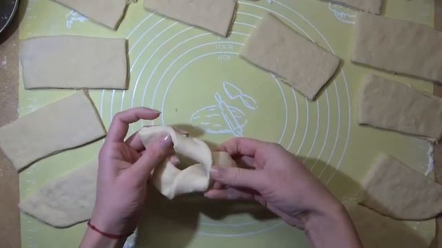 ПЫШКИ на кефире❤Мягкие и воздушные!?Готовим #домавместе с #ЧудоПечка смотреть онлайн