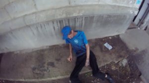 Обоссал АУЕшника